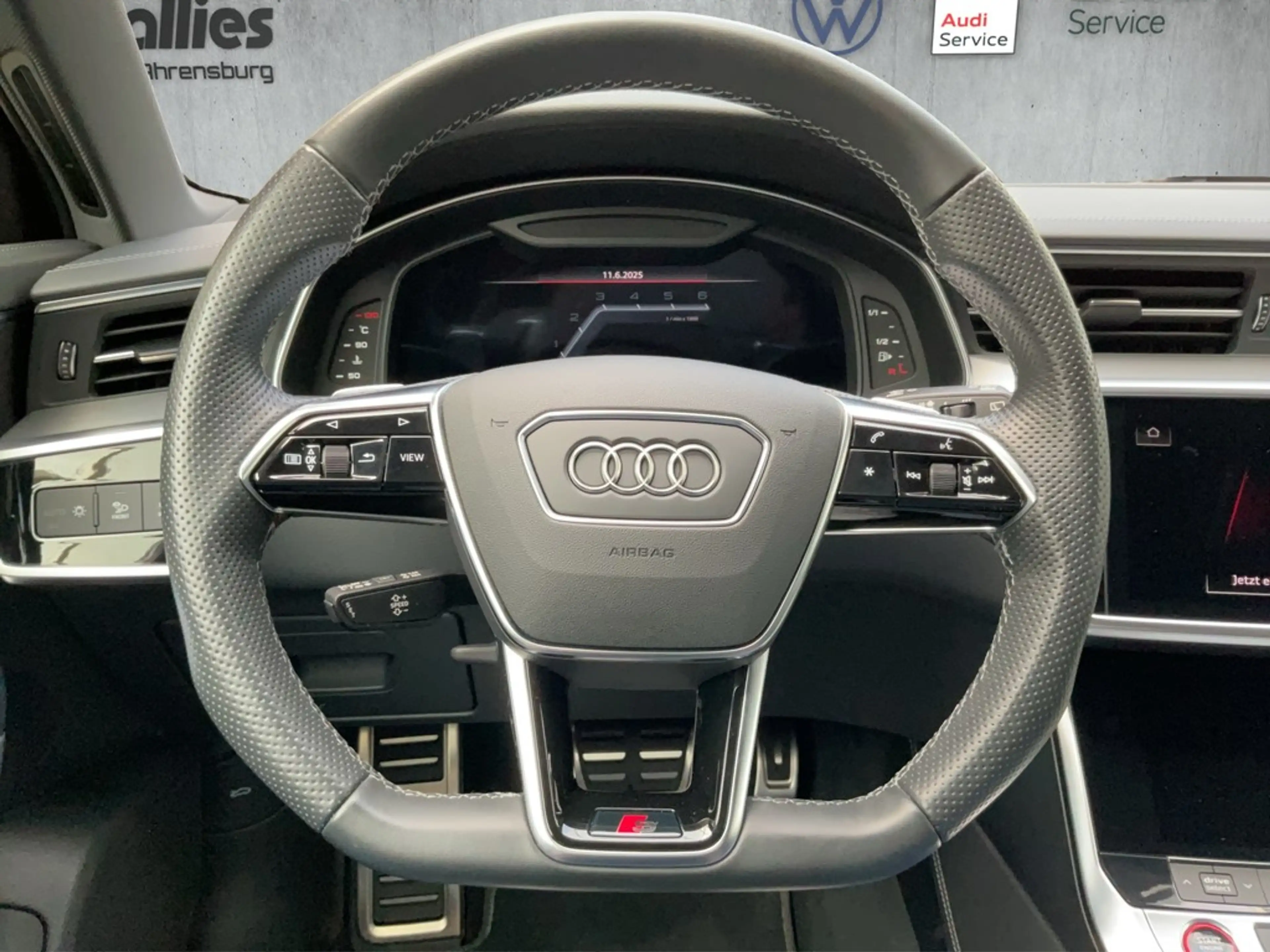 Audi S6 Avant 3.0 TDI quattro tiptronic — photo 10