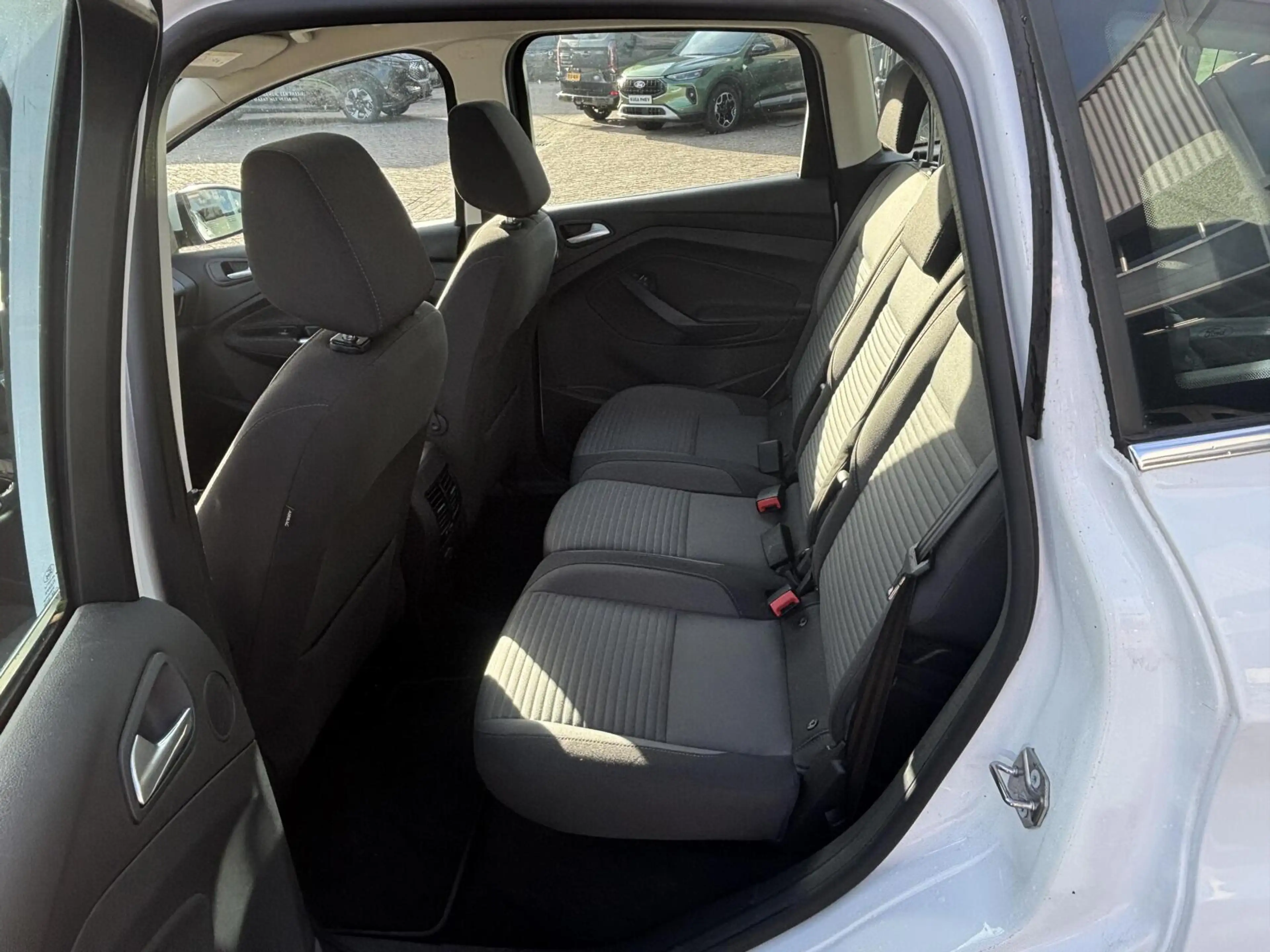 Ford C-Max 1.0 Titanium 125PK Panodak Cruise Elek. Achterklep — photo 14