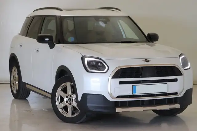 MINI Cooper Countryman Countryman 2.0 48V D Favoured auto