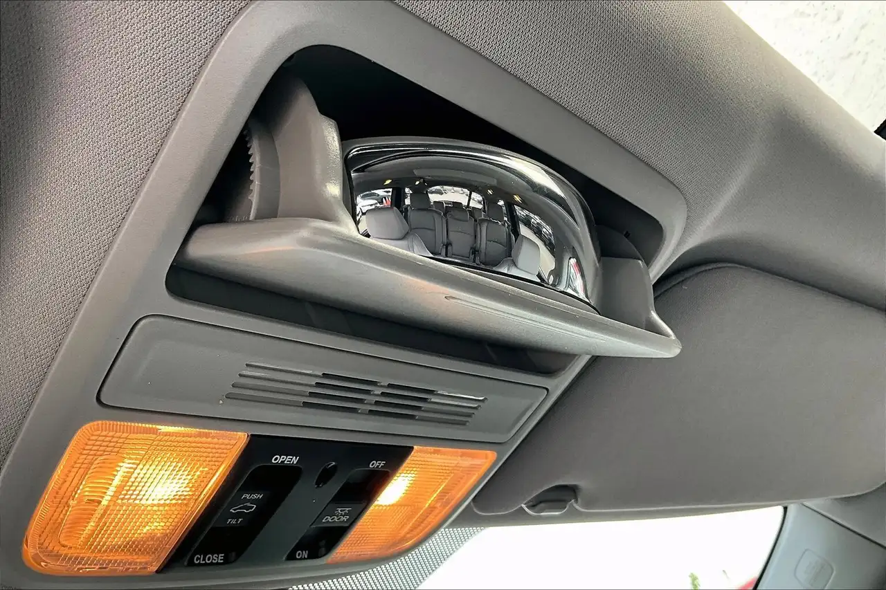 Honda Odyssey fotografie Honda Odyssey