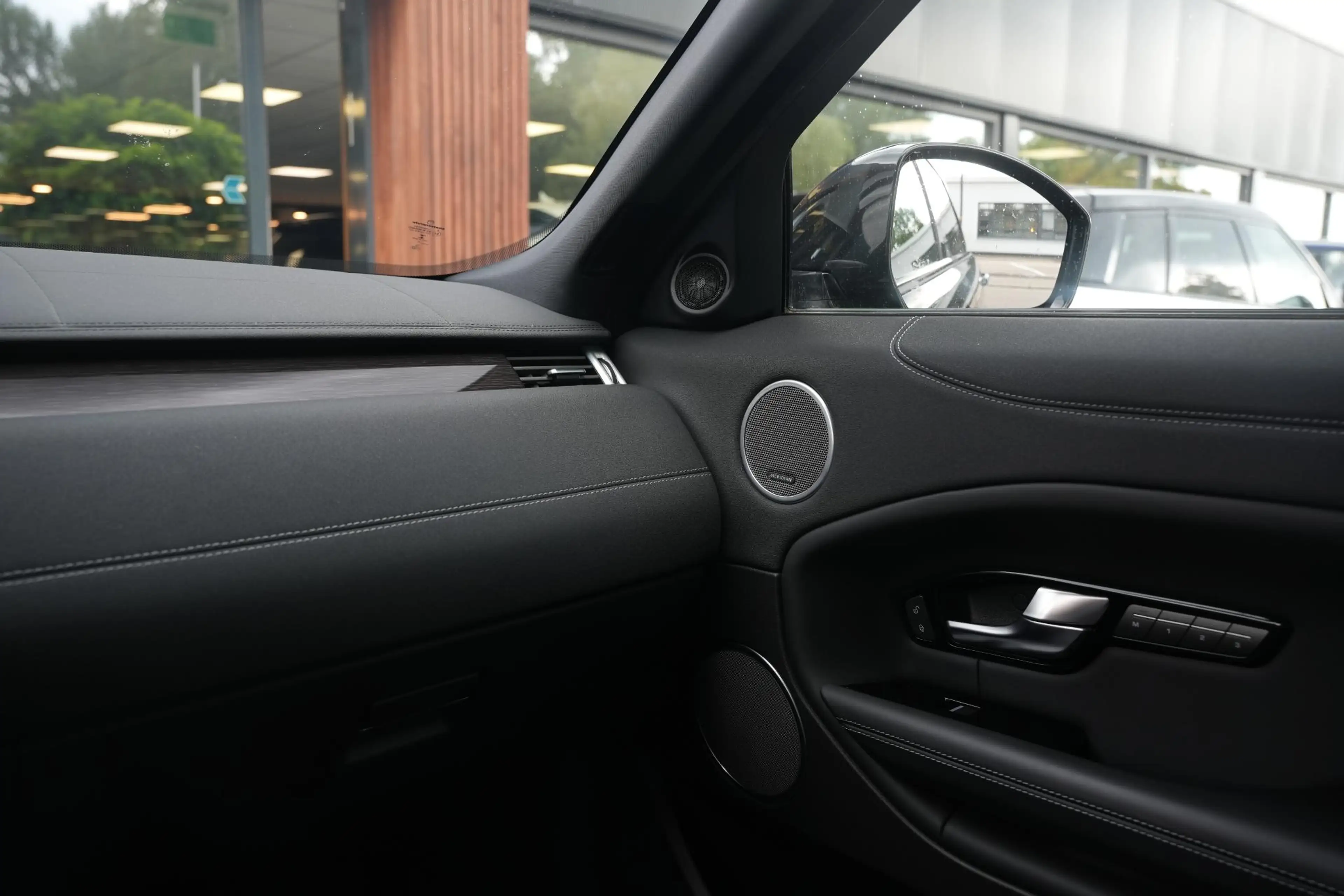 Land Rover Range Rover Evoque 2.0 Si4 HSE Dynamic Panoramadak Meridian Leer Stoe — photo 29