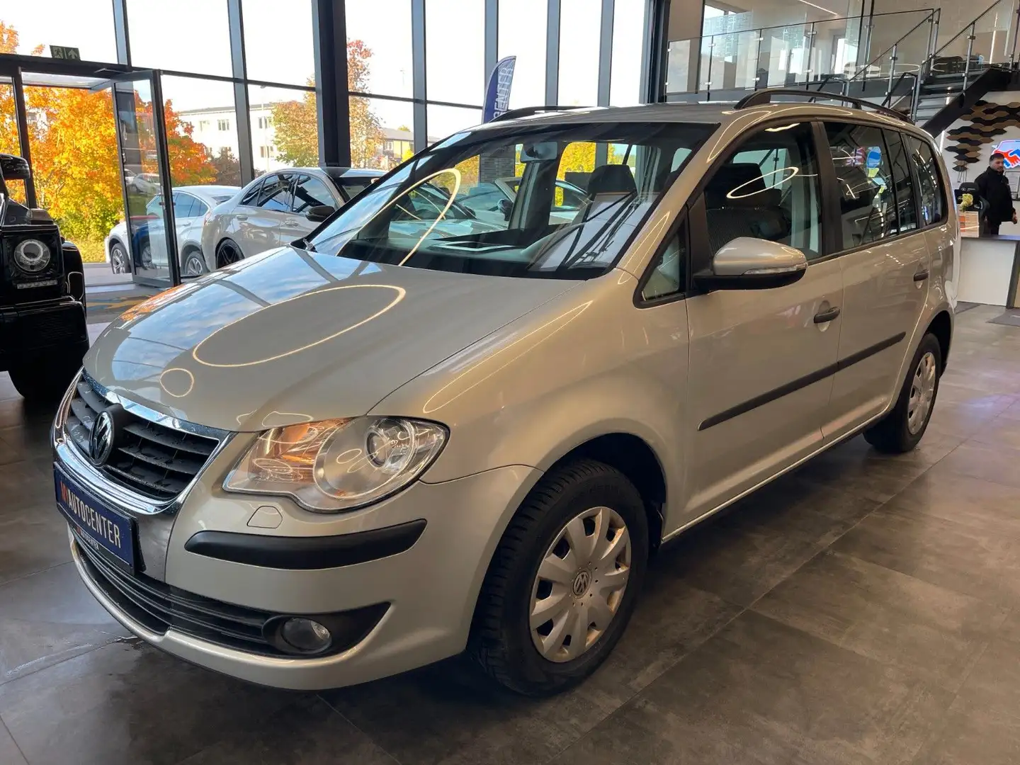 Volkswagen Touran Conceptline *KLIMA*TEMPOMAT*SZHZ* Grau - 2
