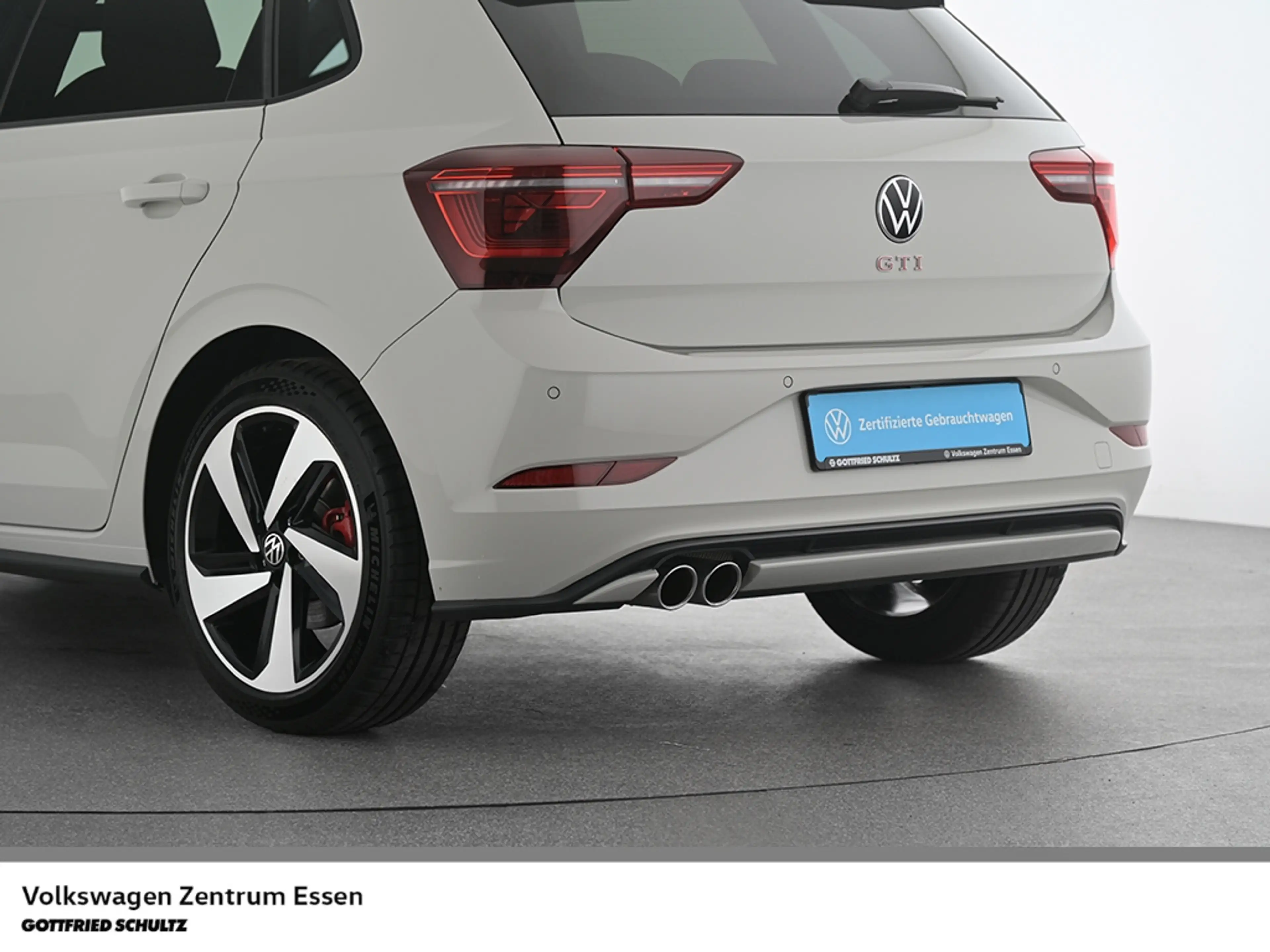 Volkswagen Polo GTI DSG Matrix LED SHZ Navi IQ.Drive — photo 6