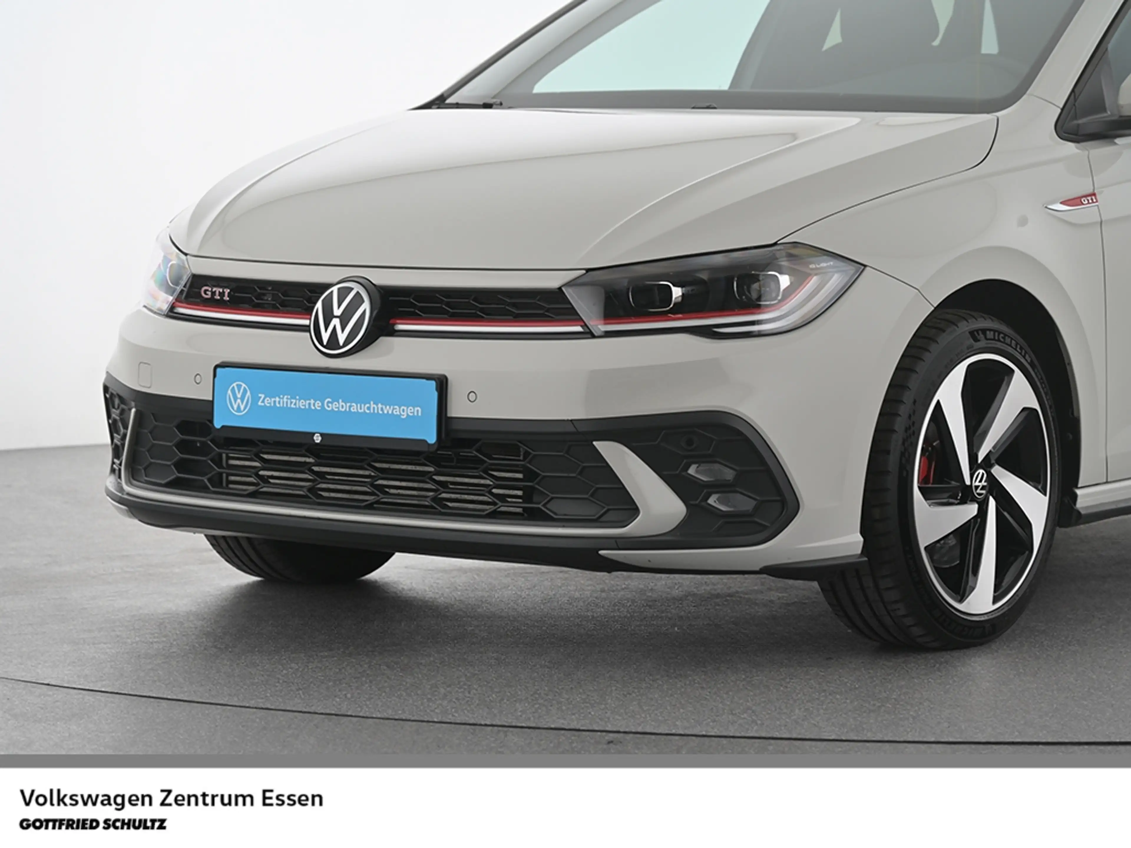 Volkswagen Polo GTI DSG Matrix LED SHZ Navi IQ.Drive — photo 7