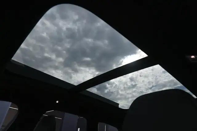 Volvo XC60 view 13