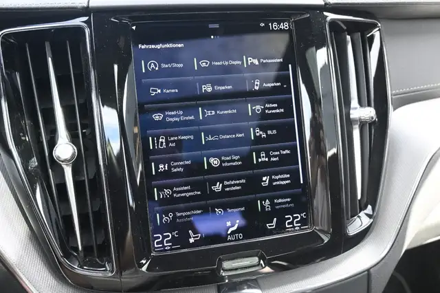 Volvo XC60 view 24