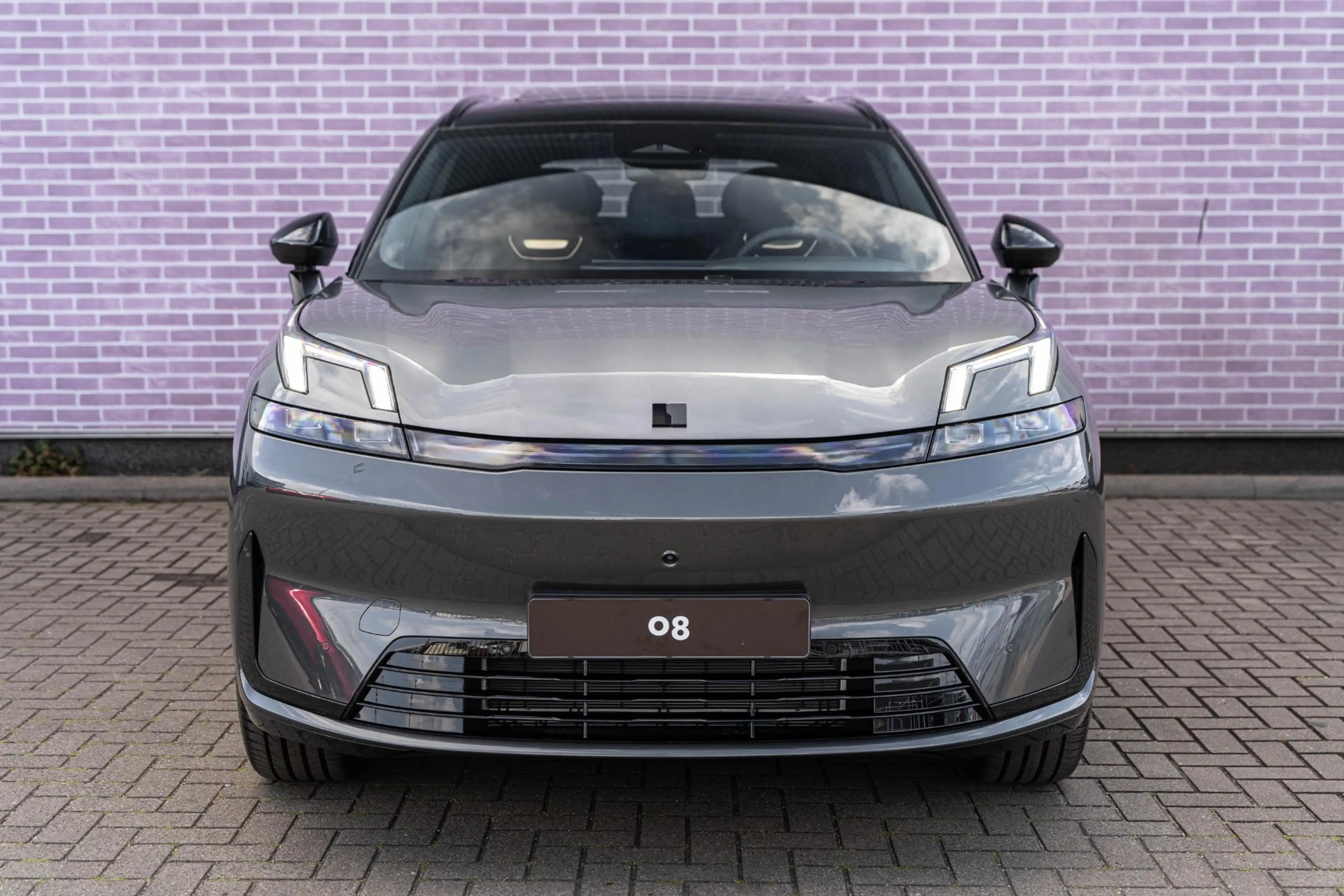 Lynk & Co 08 1.5 Plug-in Hybrid More | PHEV | Matrix LED Koplam — photo 13