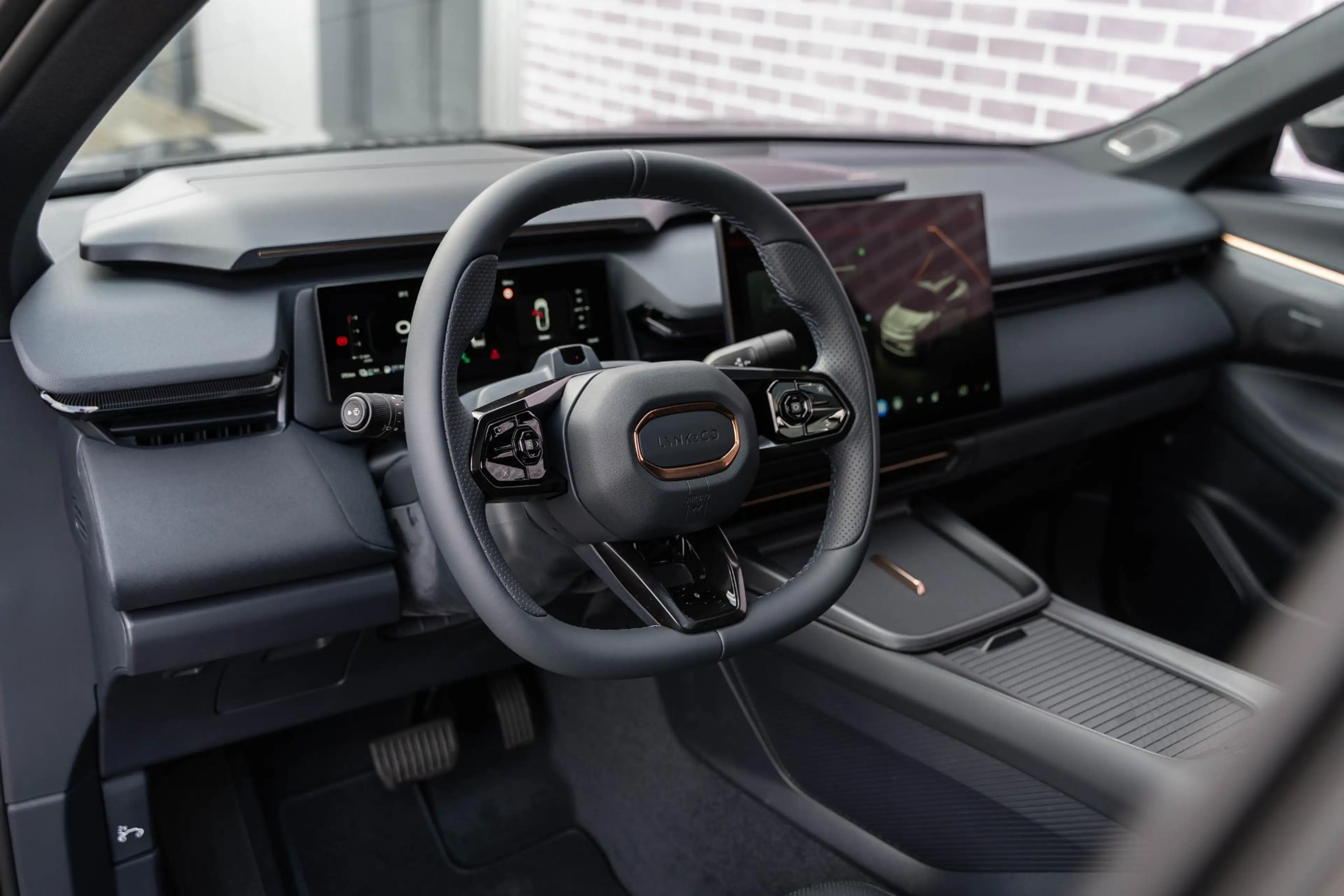 Lynk & Co 08 1.5 Plug-in Hybrid More | PHEV | Matrix LED Koplam — photo 3