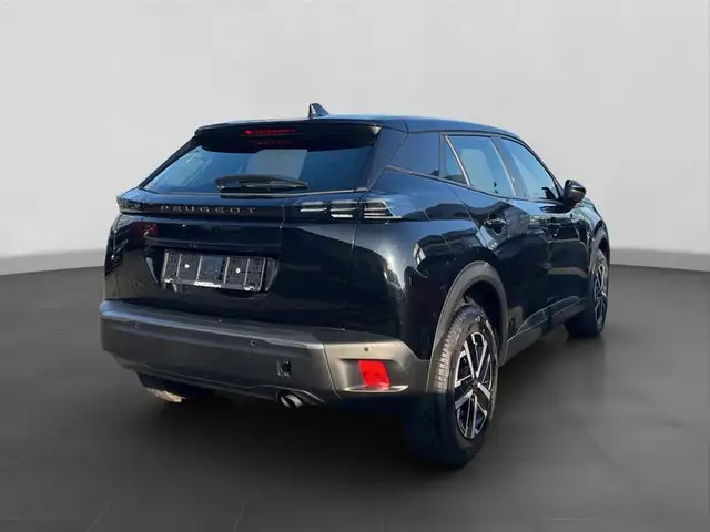 Peugeot 2008 view 5