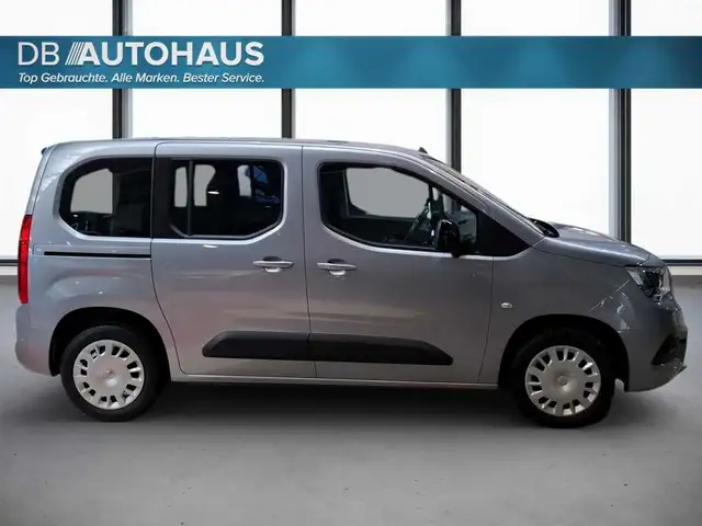 Opel Combo Life view 3