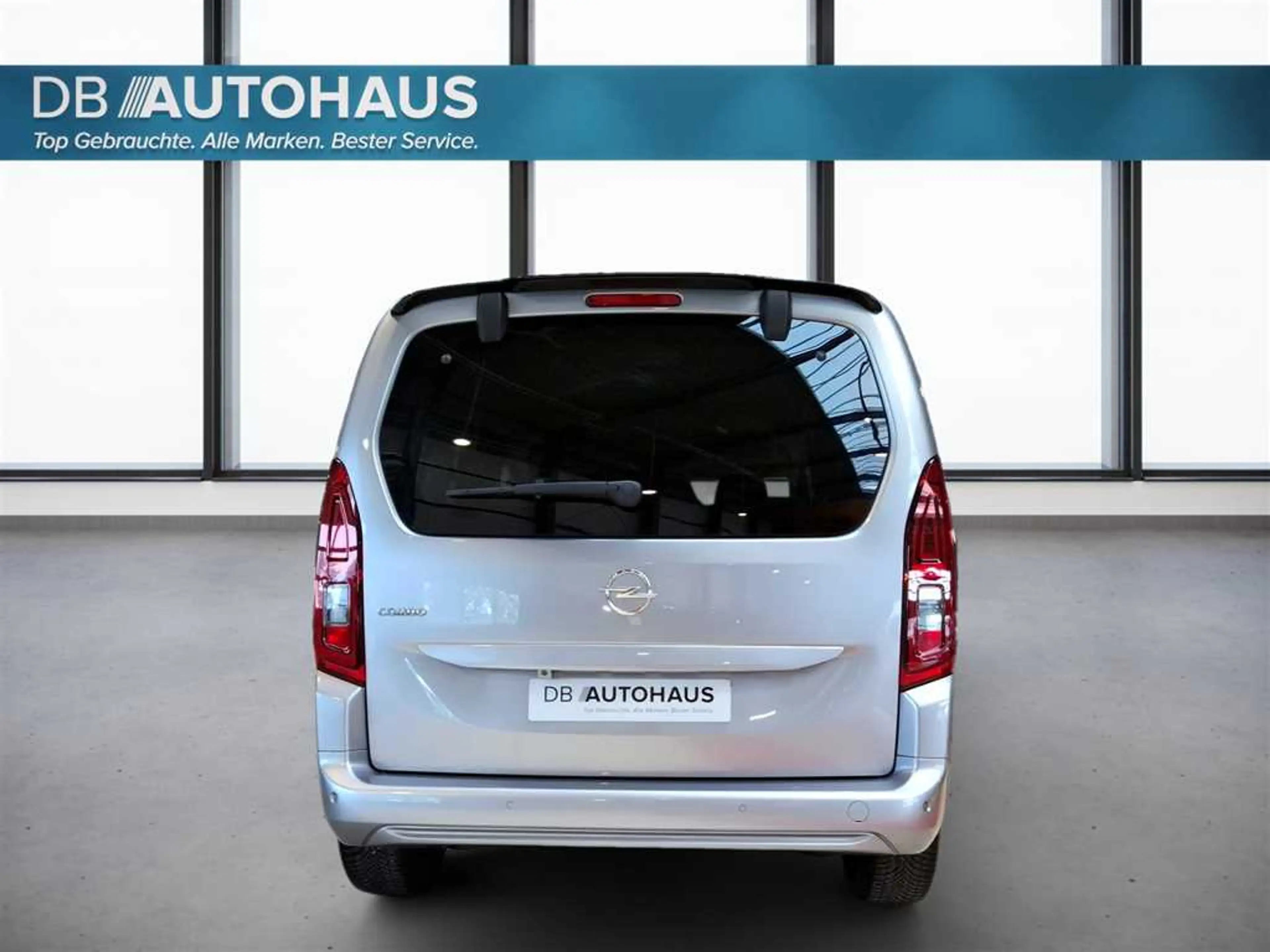 Opel Combo Life Elegance 1.5 Diesel — photo 5