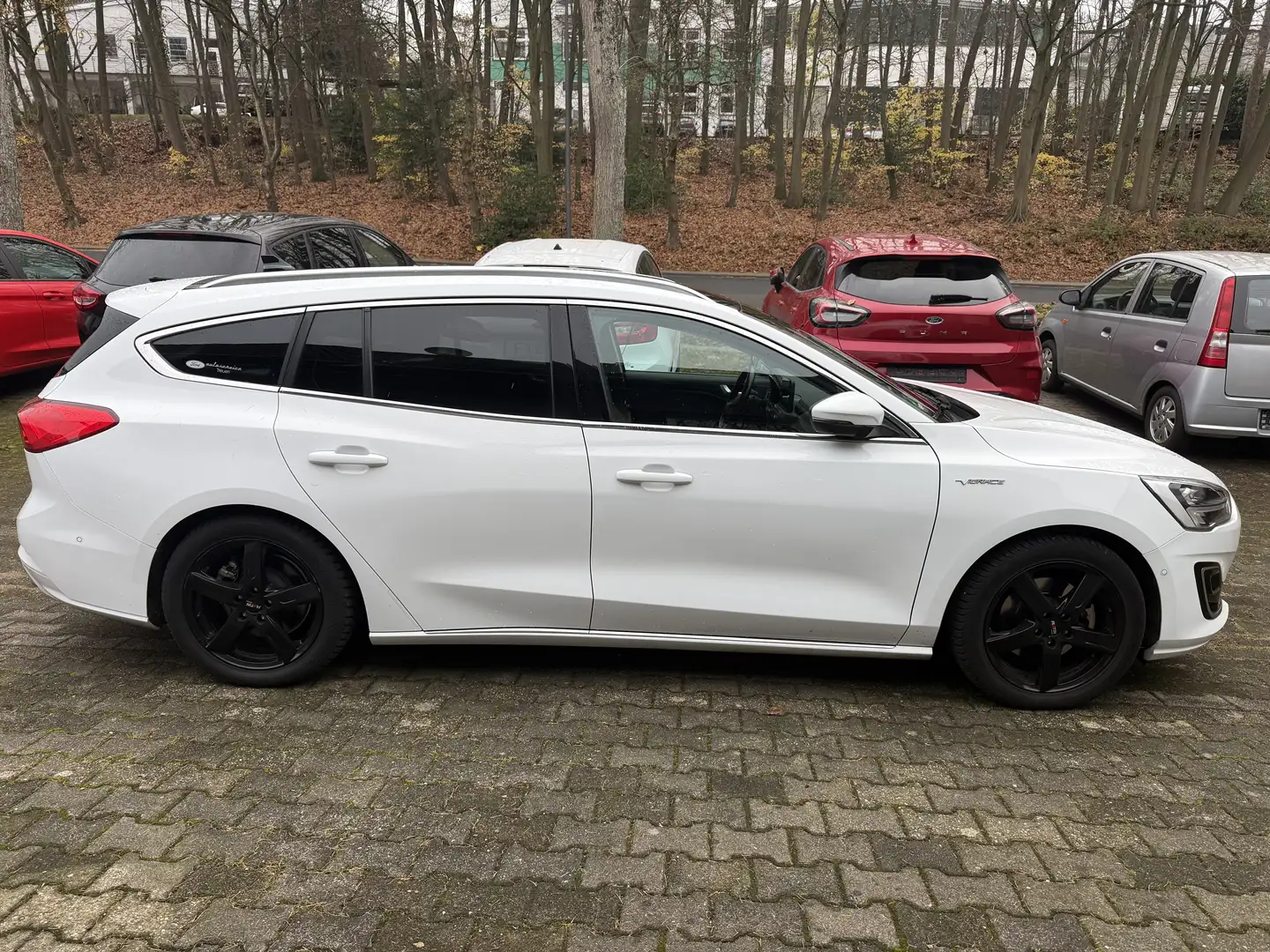 Ford Focus Vignale Weiß - 2