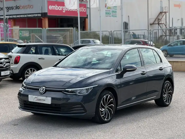 Volkswagen Golf 2022, foto 4
