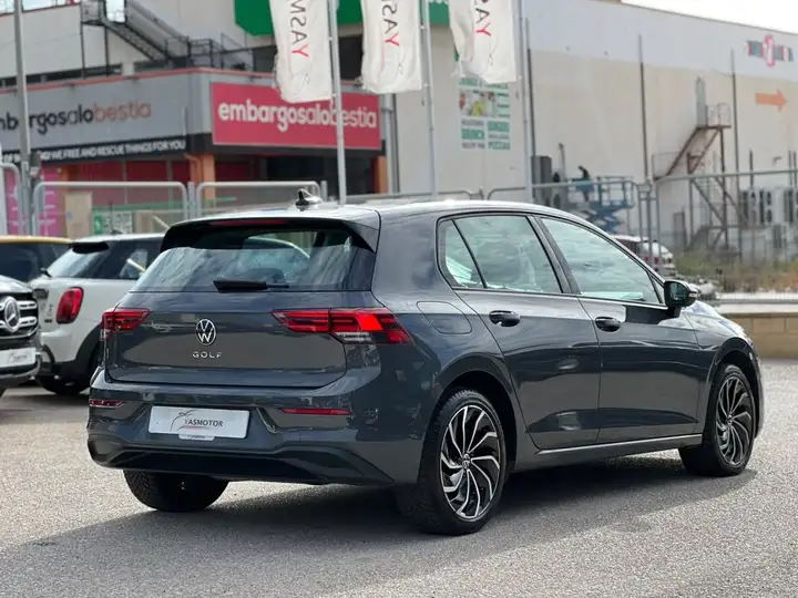 Volkswagen Golf 2022, foto 10