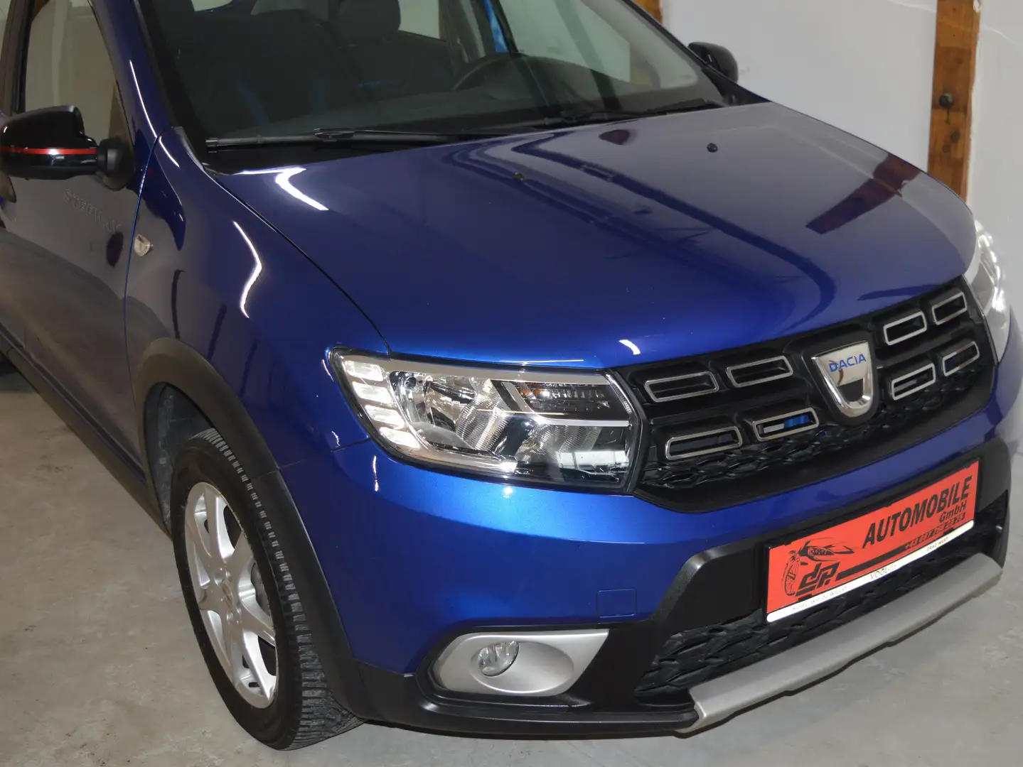 Dacia Sandero **Stepway Celebration**Navi*Rückfahrkamera** Blau - 2