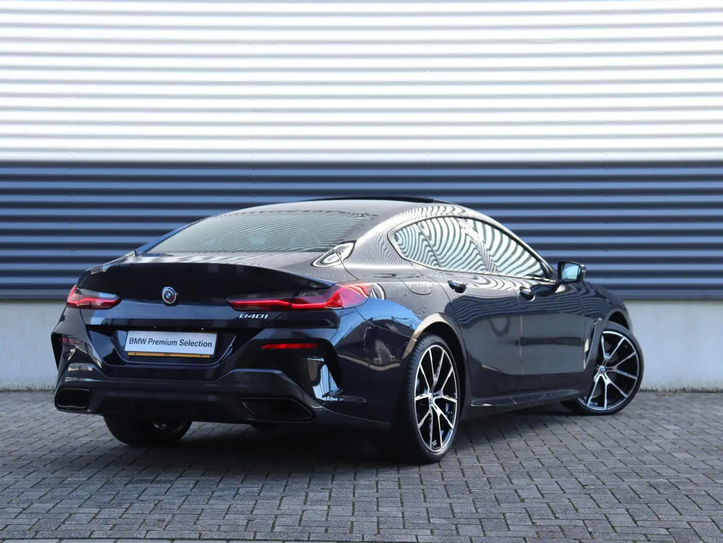 BMW 840 8 Serie Gran Coupé 840i | High Executive | M Sport Zwart - 2