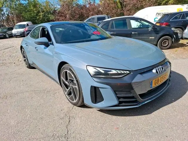 Audi e-tron GT 60 quattro*PANORAMA*Netto-32200€