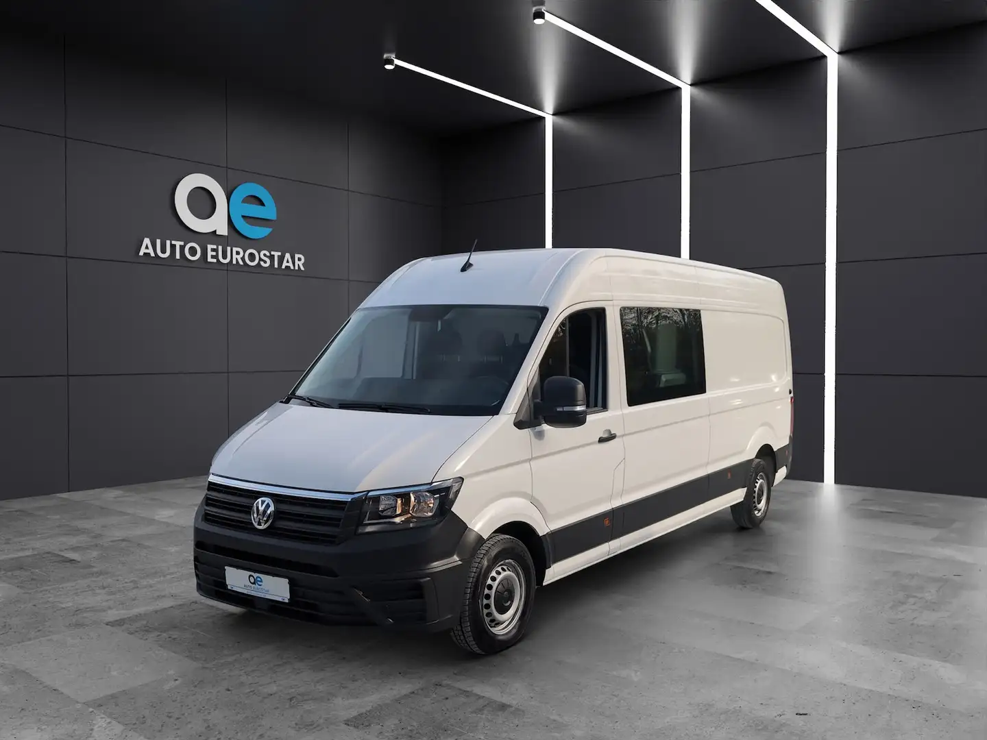 Volkswagen Crafter PLUS 35 EcoProfi Hoch/Lang *7.Sitz*AHK* Fehér - 1