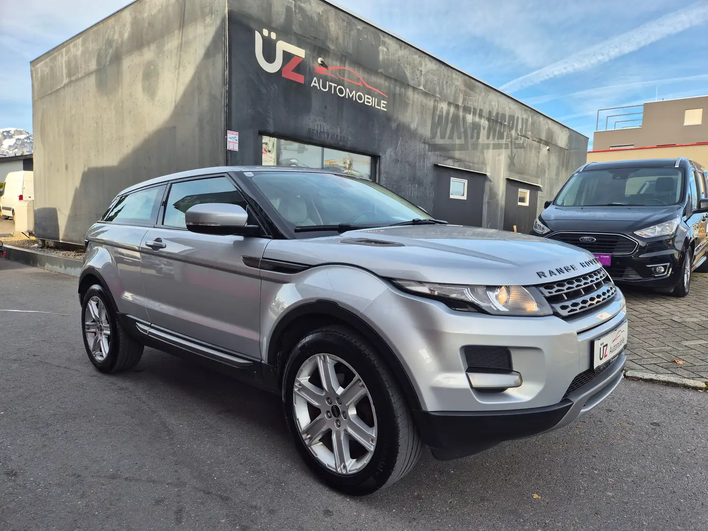 Land Rover Range Rover Evoque *** ALLRAD *** Pure Grau - 1