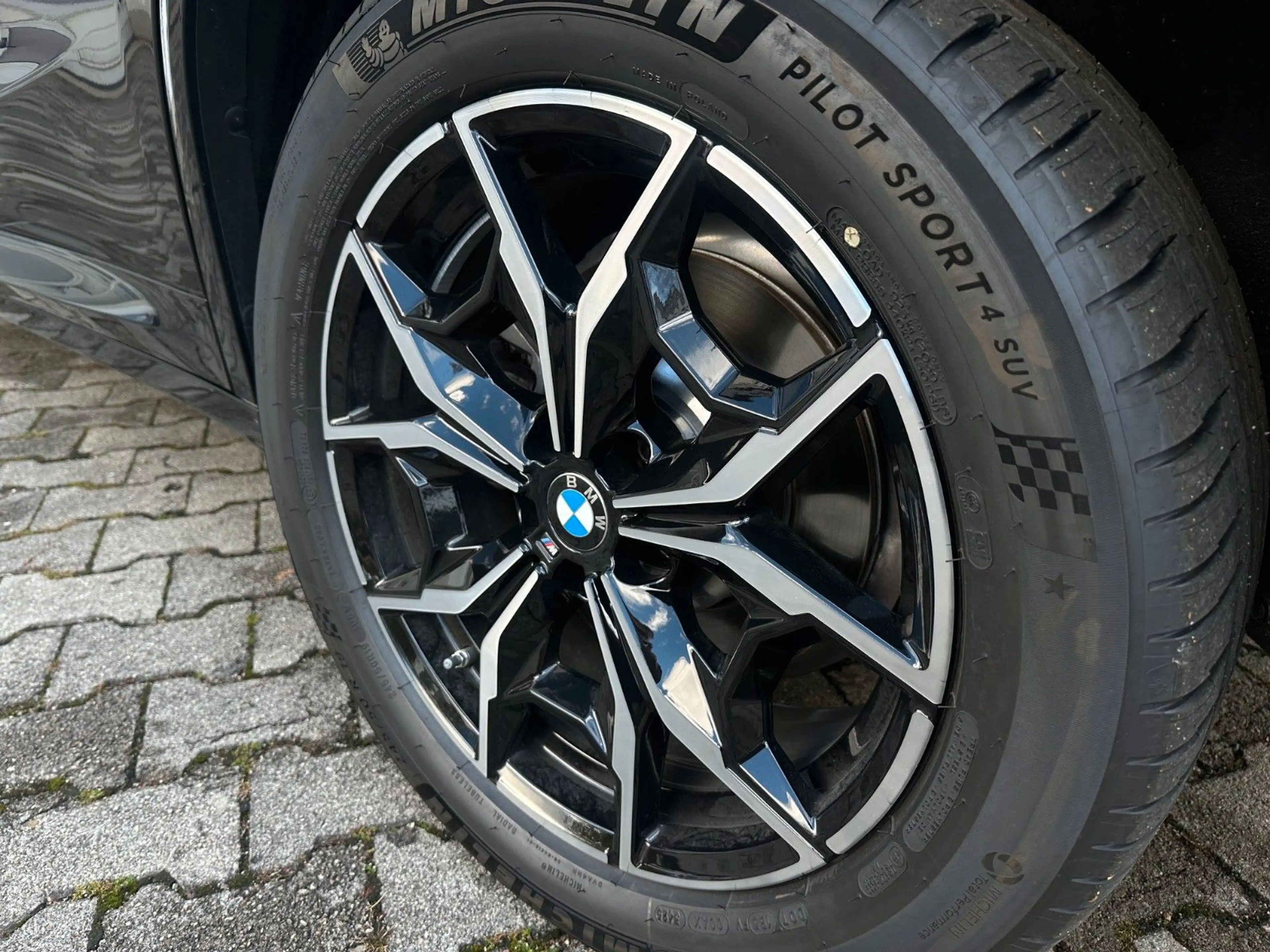 BMW X4 20d M Sport Panorama AHK Laser HUD DAB — photo 5