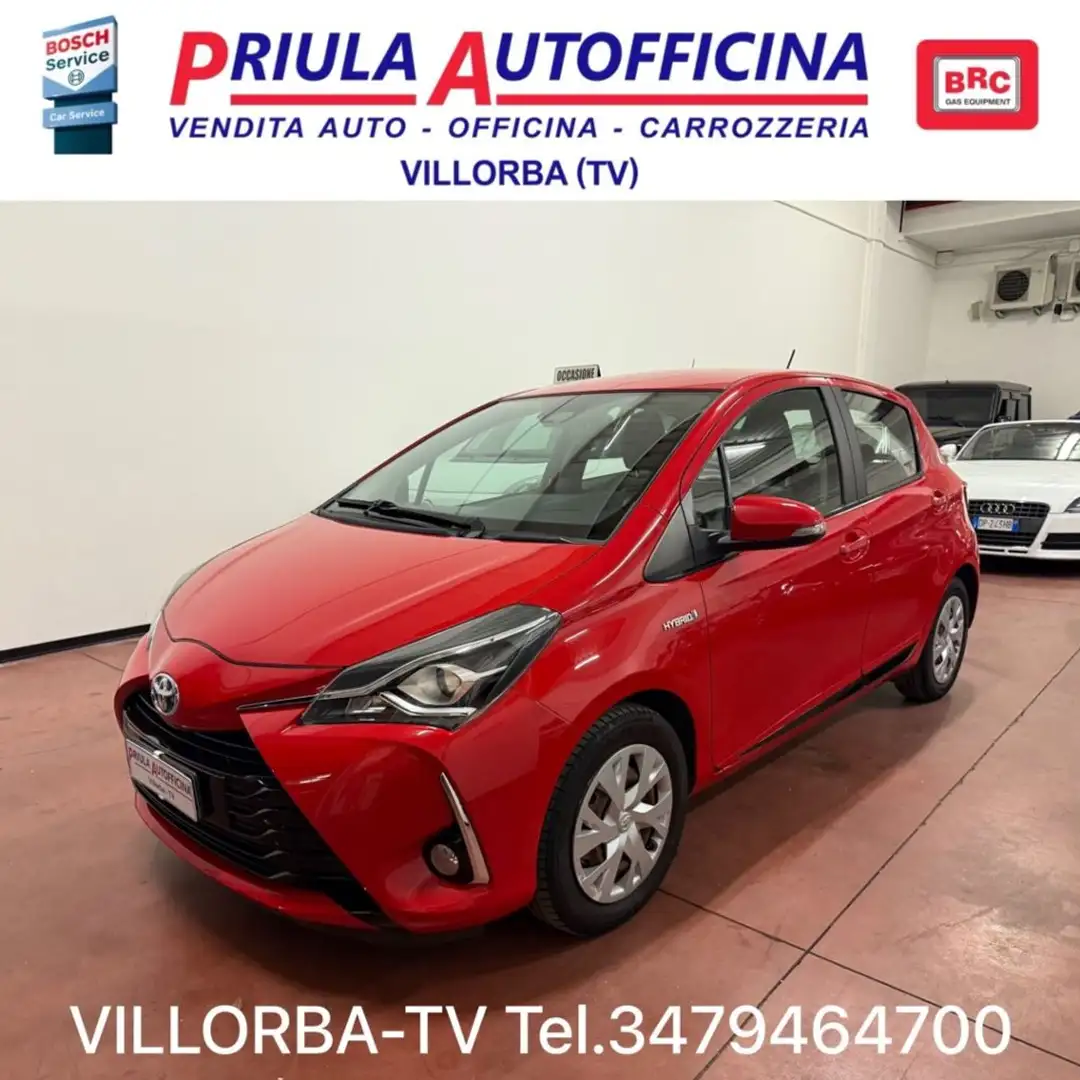 Toyota Yaris 1.5 Hybrid 5 porte Active Rood - 1