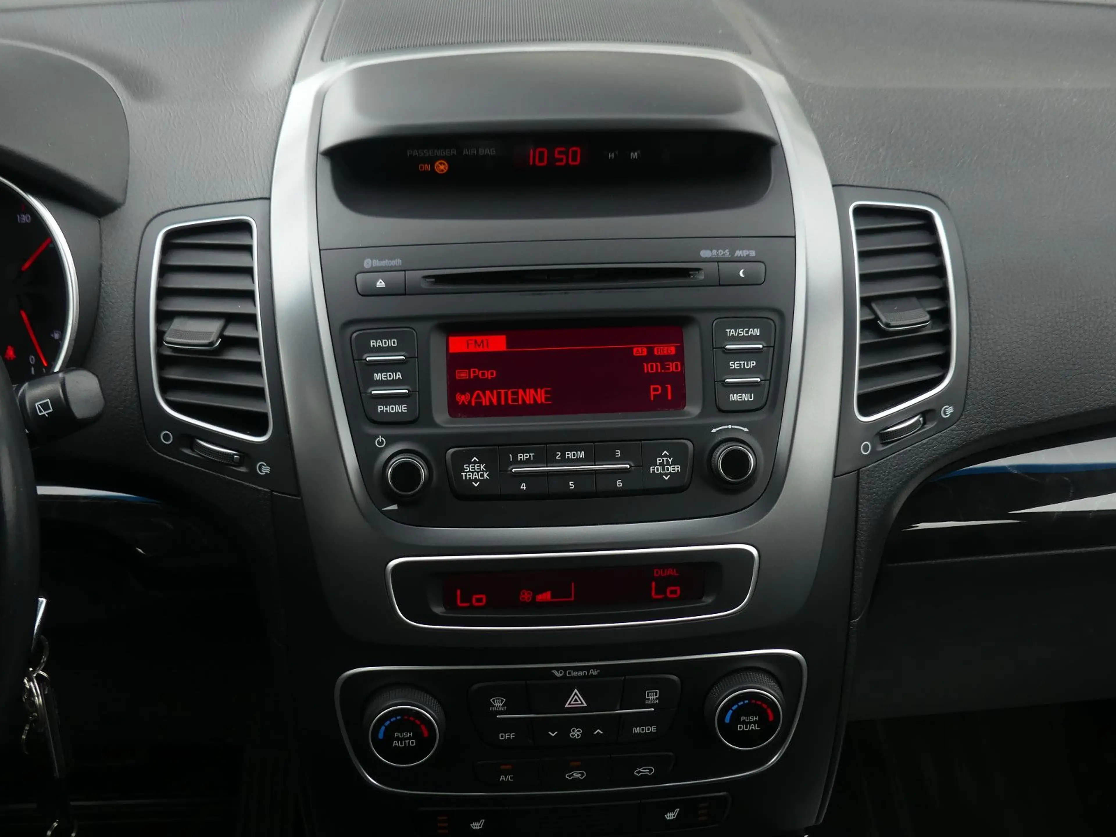Kia Sorento 2.4 GDI AWD Automatik Kamera LED — photo 15