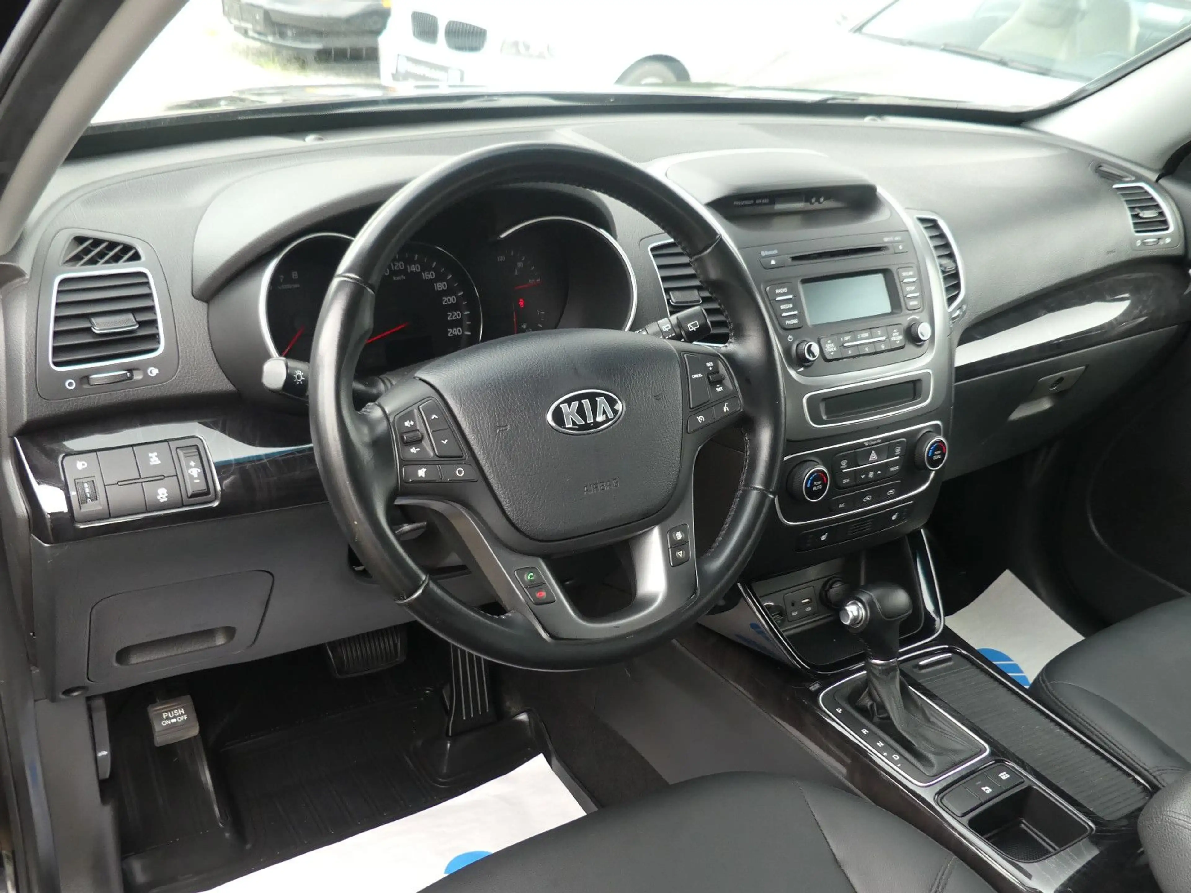Kia Sorento 2.4 GDI AWD Automatik Kamera LED — photo 12