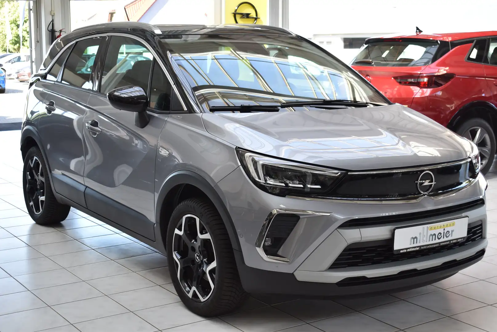 Opel Crossland Ultimate NAVI Panorama-Dach HeadUp AGR Grau - 2