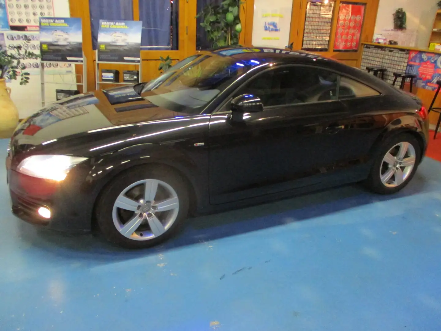 Audi TT Coupe 2.0 TDI S-Line quattro,Navi,Bi-Xenon,Leder Schwarz - 1