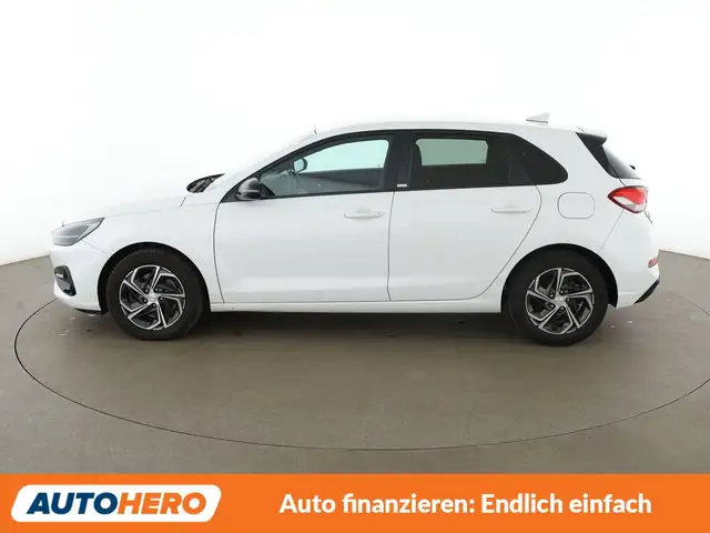 Hyundai I30 view 3