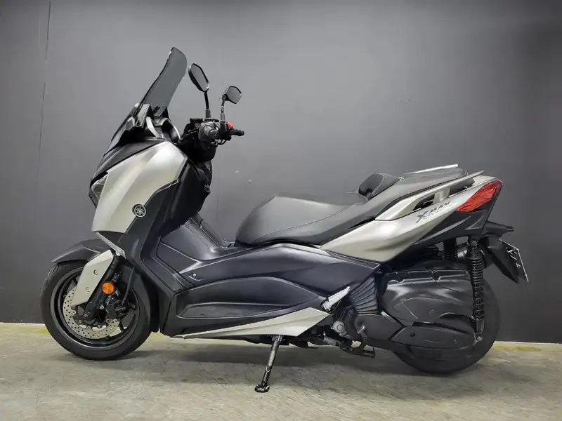 Yamaha X-Max 400 - foto 7