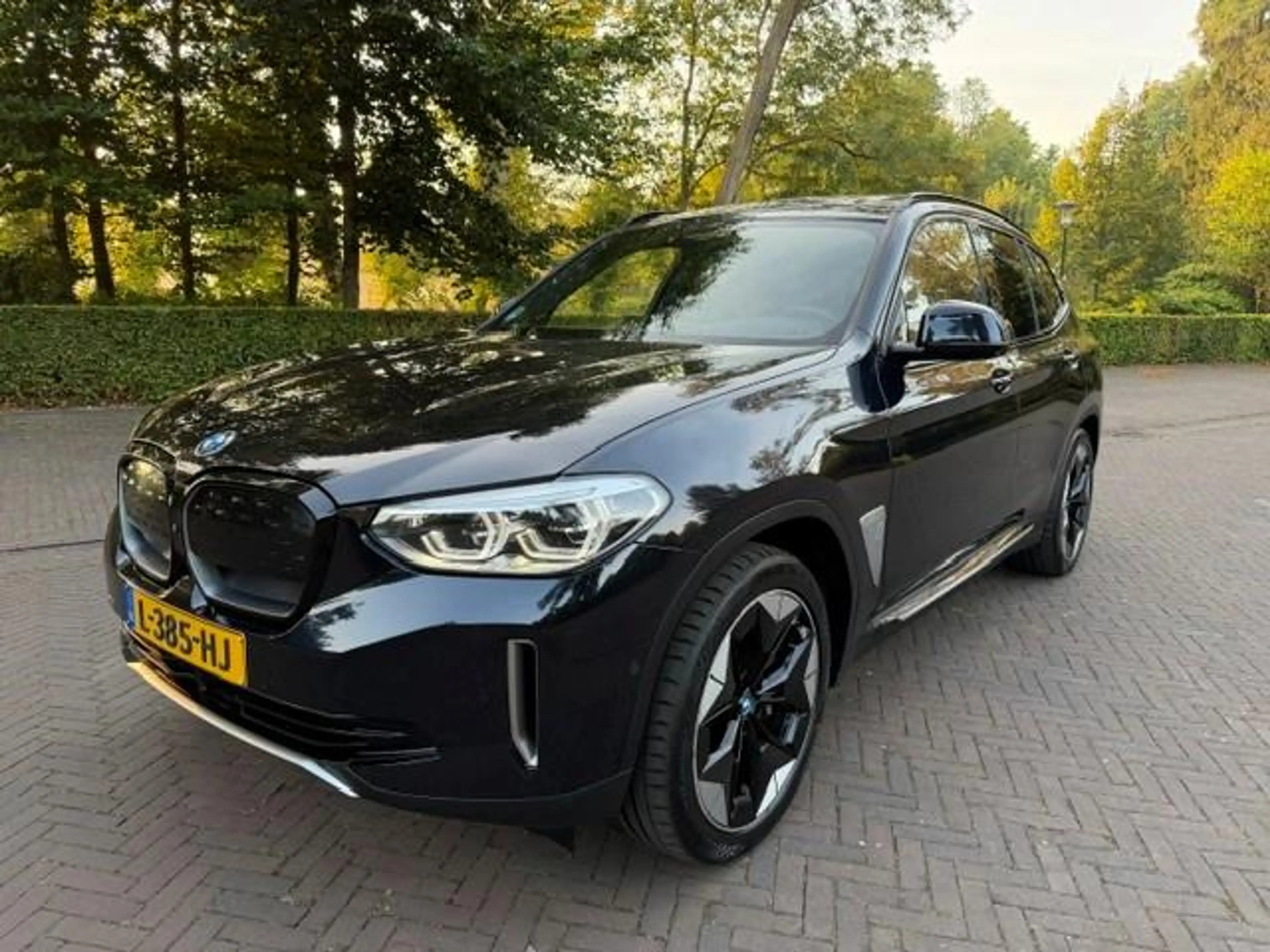 BMW iX3 High Executive SOH 96%/Trekhaak/Pano/Leer/Headup/3