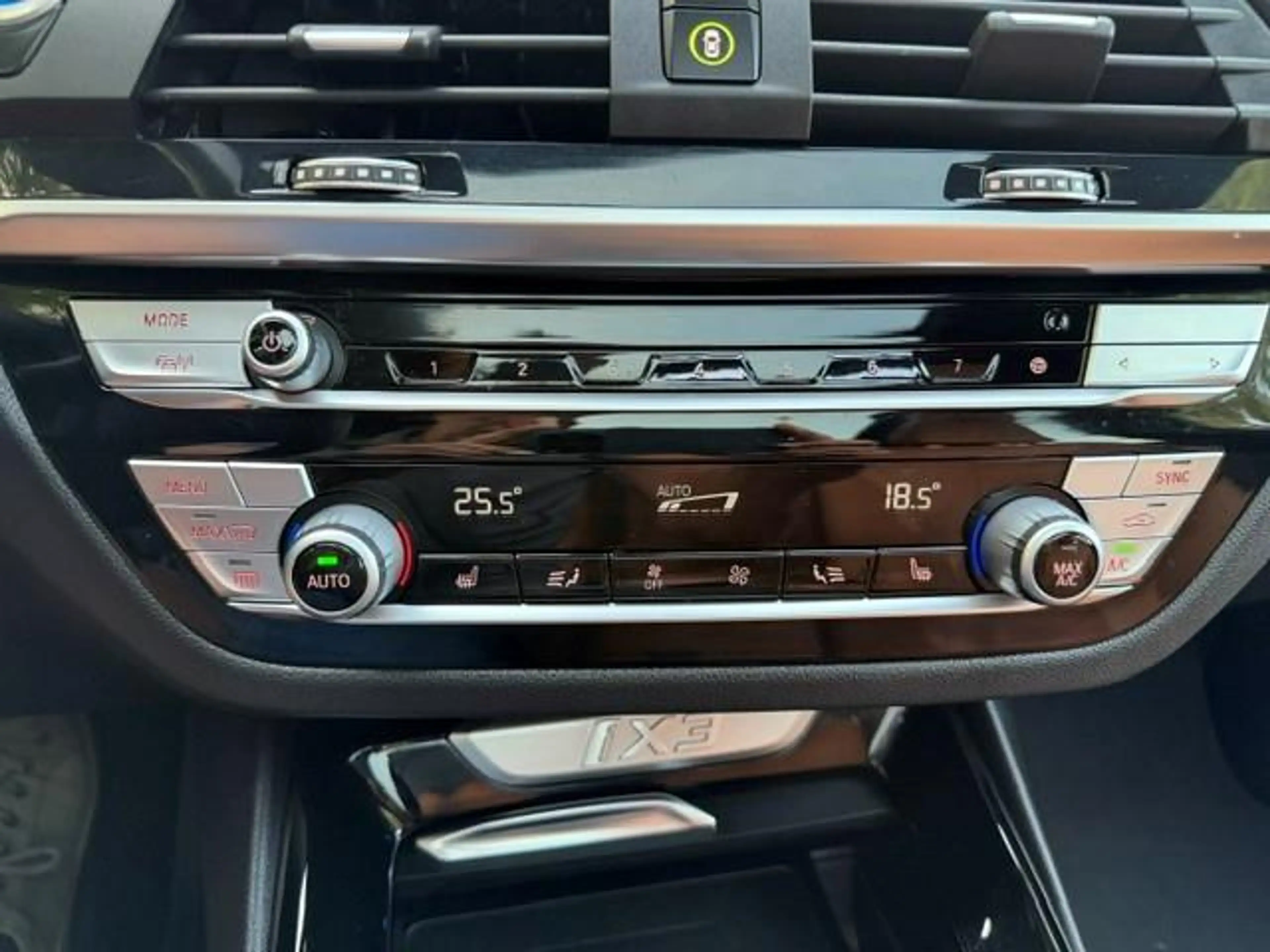 BMW iX3 High Executive SOH 96%/Trekhaak/Pano/Leer/Headup/3 — photo 18