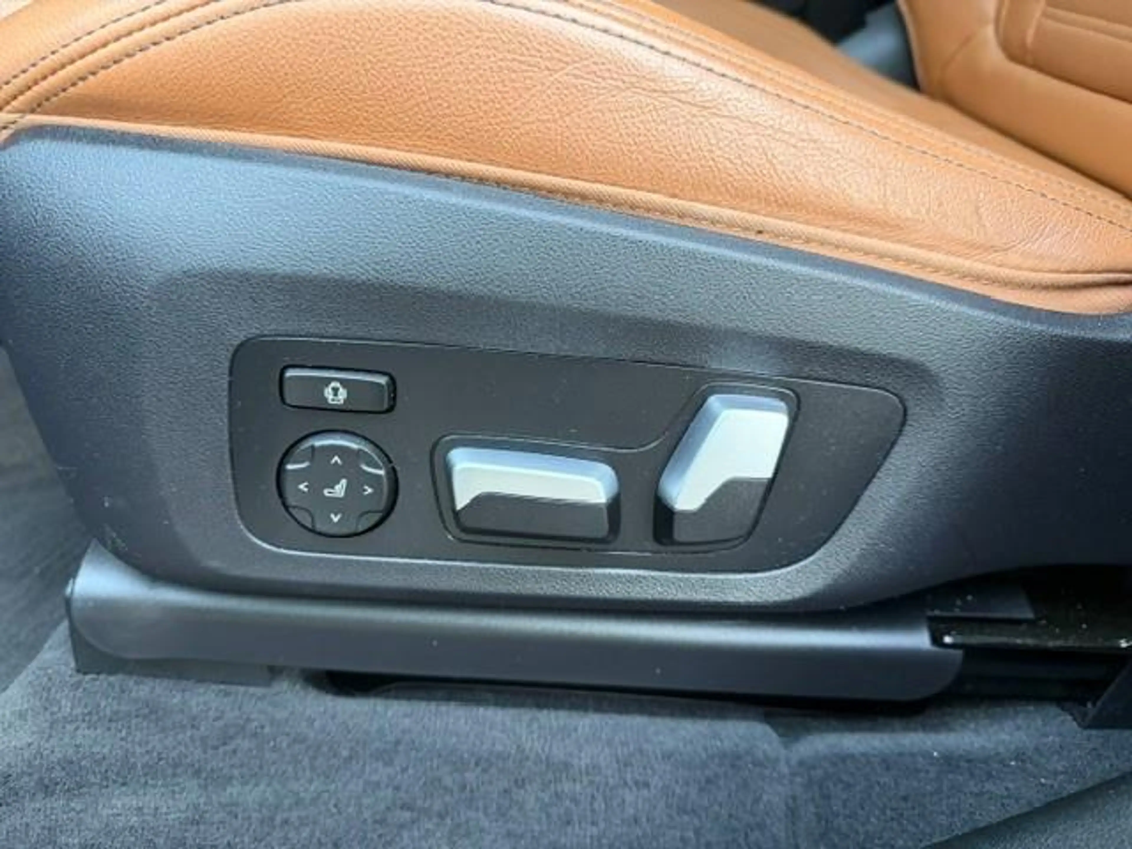 BMW iX3 High Executive SOH 96%/Trekhaak/Pano/Leer/Headup/3 — photo 34
