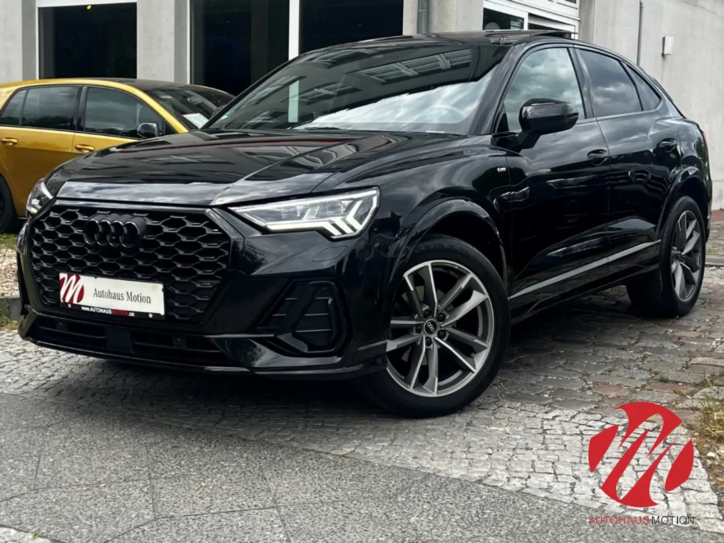 Audi Q3 Sportback 35 TDI 3x S-line MATRIX PANO 19'LM B&O Schwarz - 2
