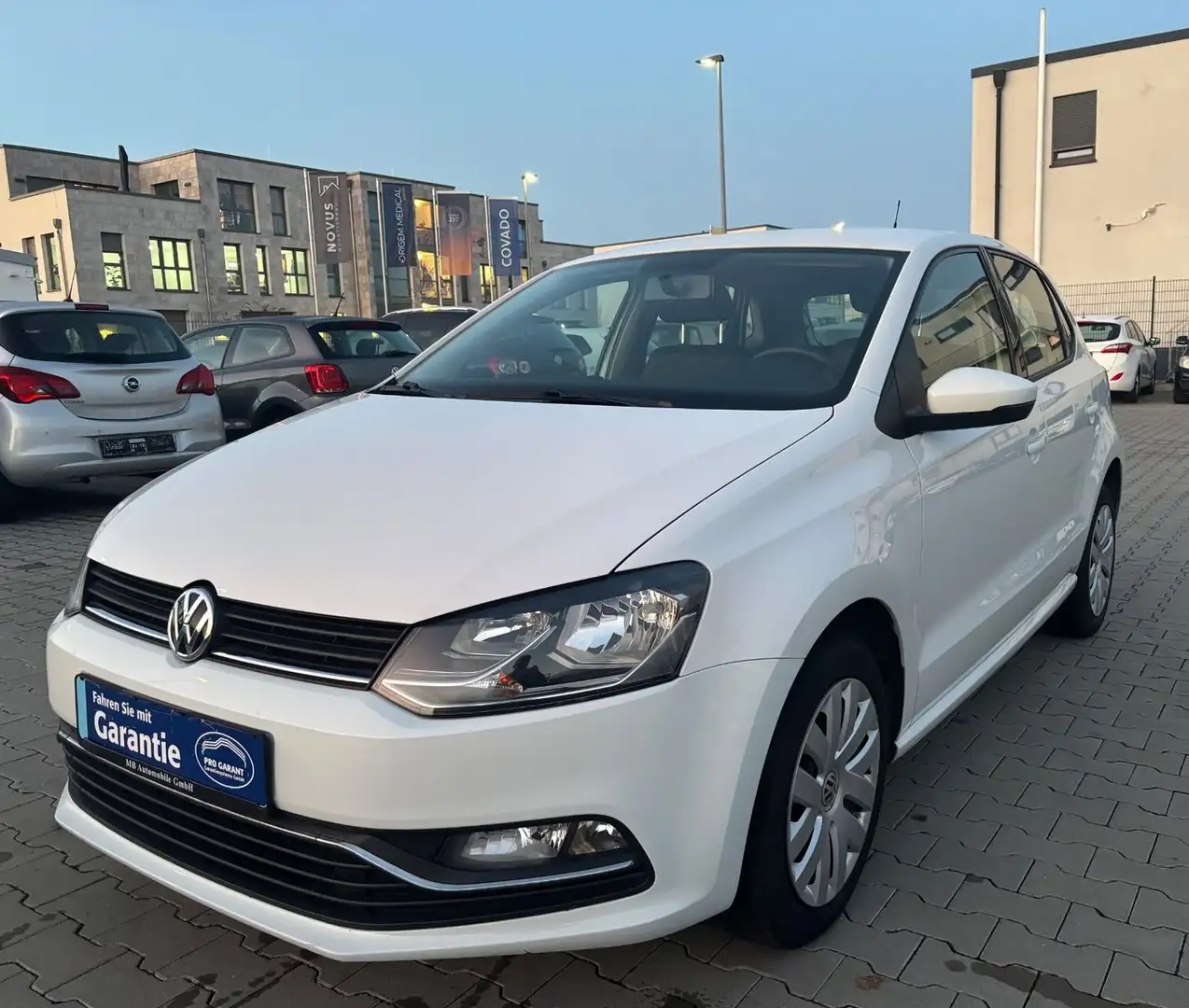 Volkswagen Polo V Comfortline BMT/Start-Stopp/4Zylinder Weiß - 1
