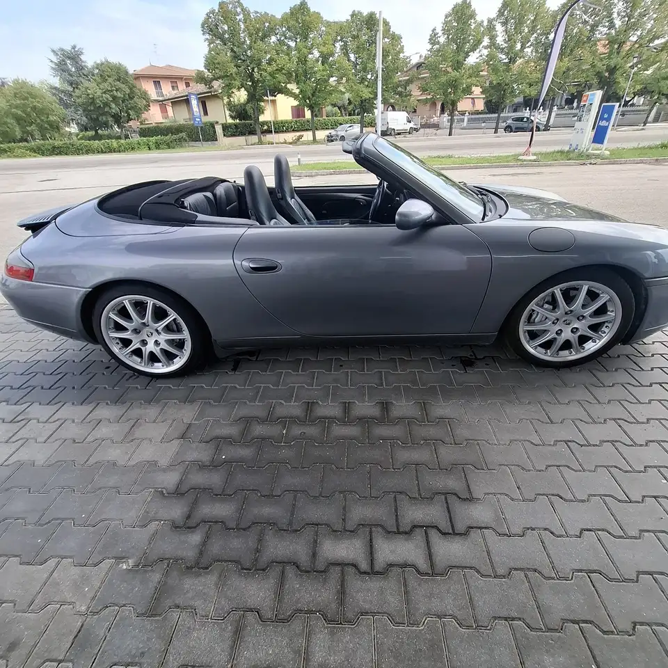 Porsche 911 Cabrio 3.4 Carrera 4, foto 3