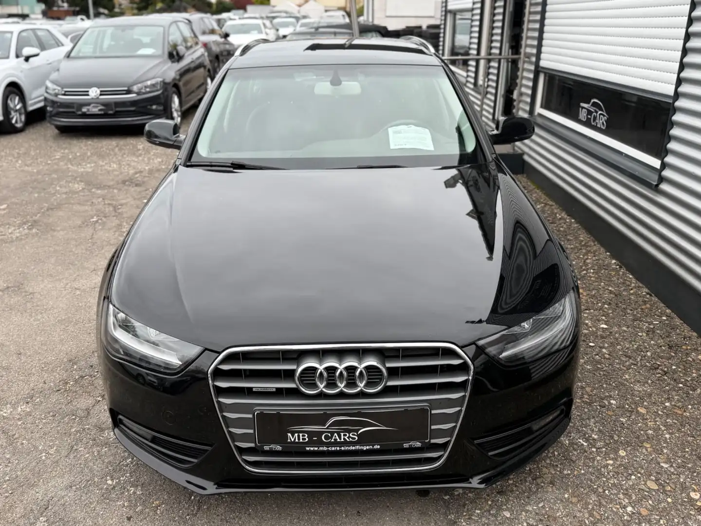 Audi A4 Avant Attraction quattro*AUTO*NAVI Negro - 2