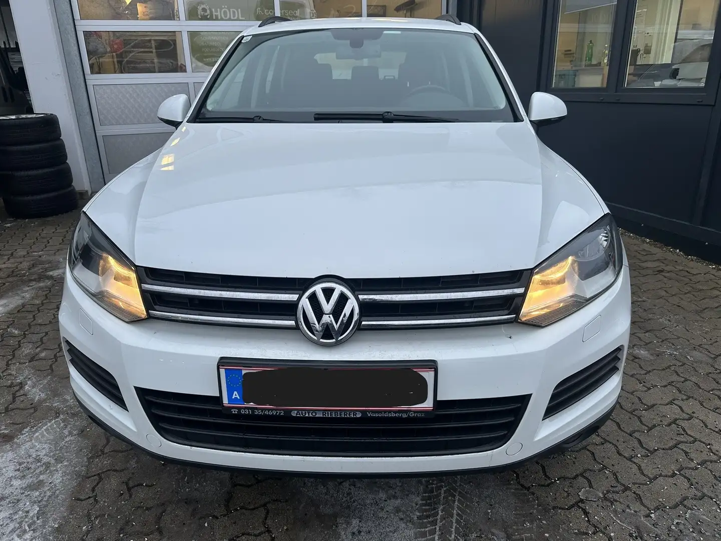 Volkswagen Touareg V6 TDI BMT Weiß - 2