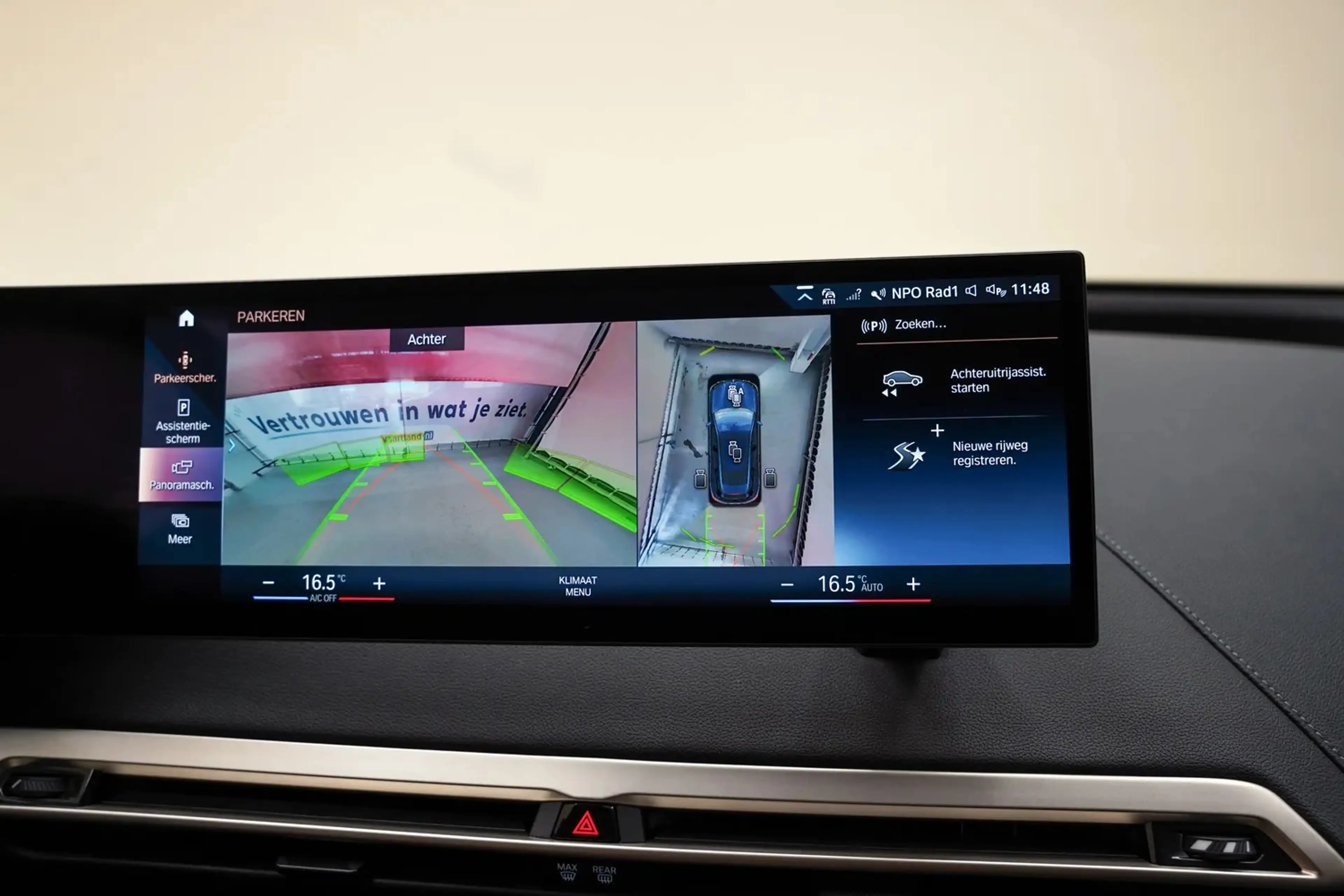 BMW iX xDrive50 High Executive 112 kWh [ Sportpakket Pano — photo 8