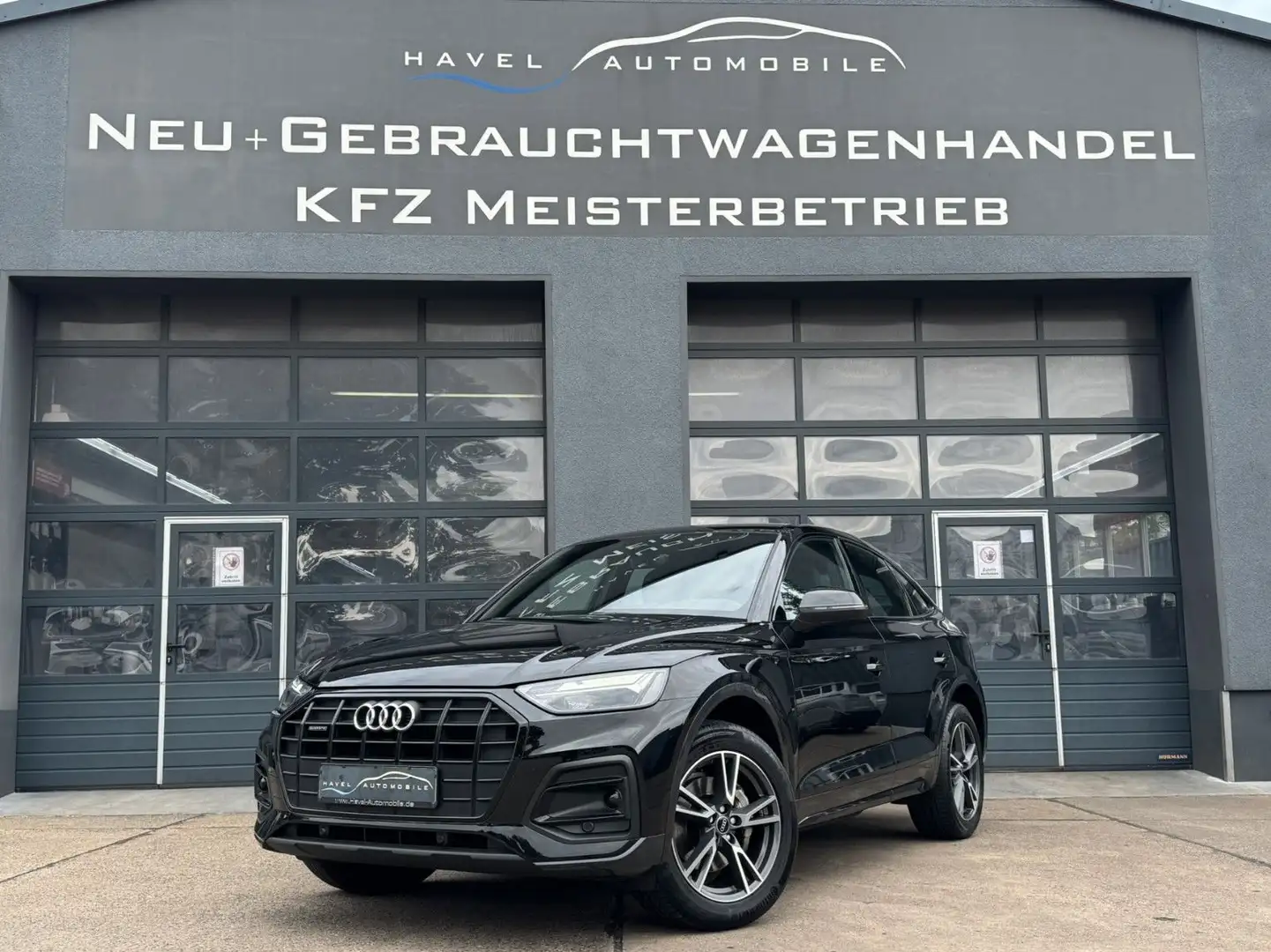 Audi Q5 Sportback 40 TDI S- Line quattro | LED | AZV Zwart - 2