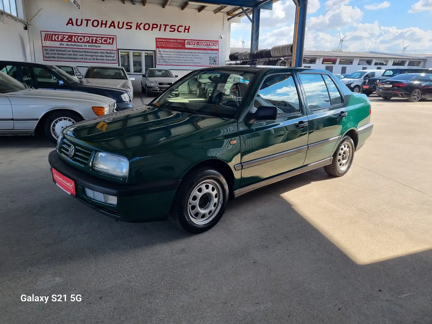 Volkswagen Vento Vento 1,8 Österreich Edition - guter Zustand! Grün - 1