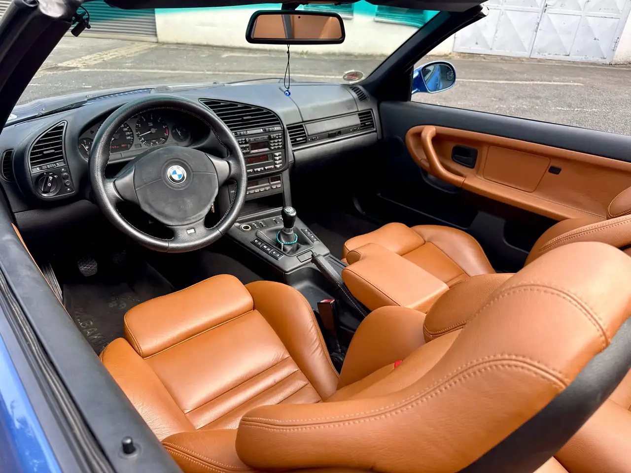 BMW 320 Cabrio M-Sport Restauriert, foto 12