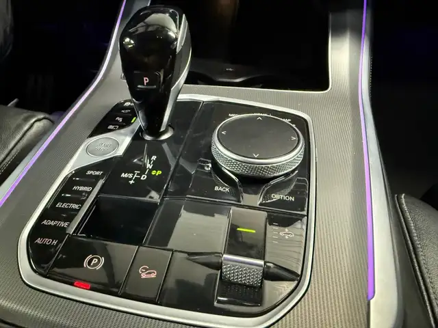 BMW X5 Xdrive45e view 26