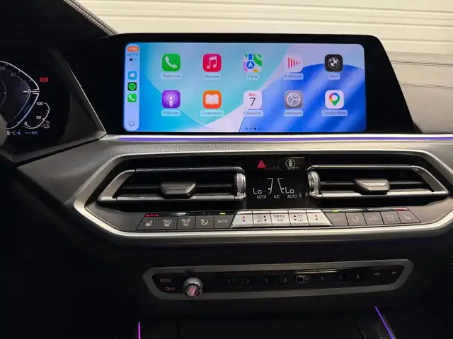 BMW X5 Xdrive45e view 16