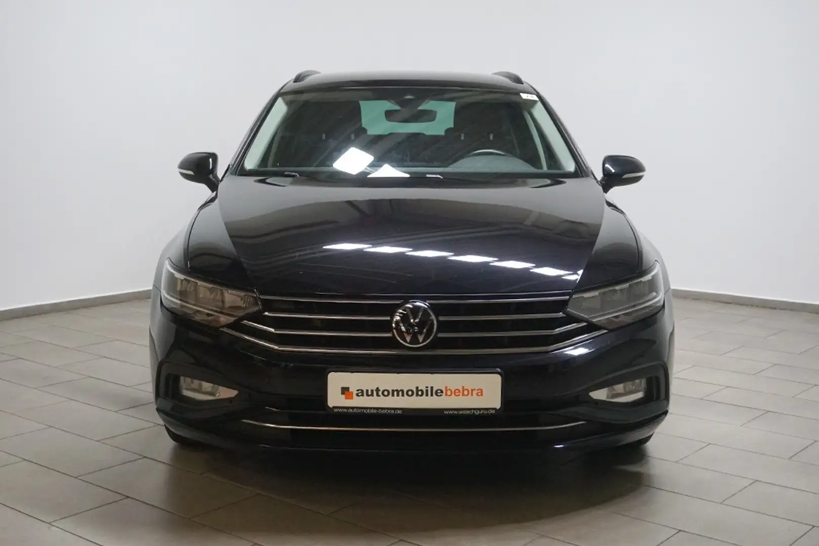 Volkswagen Passat 2.0TDI DSG Business Virtual AHK Navi Schwarz - 2