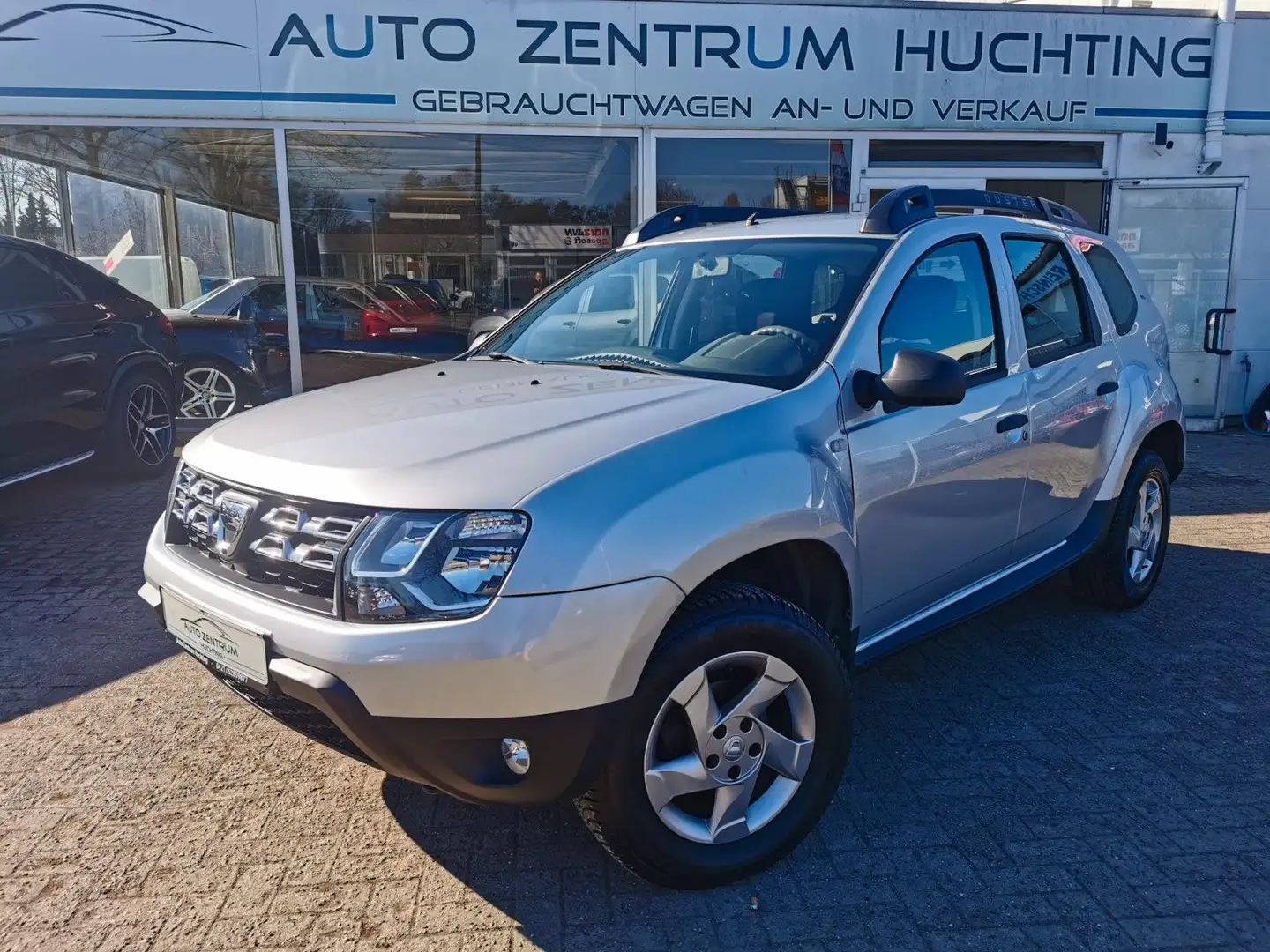 Dacia Duster I Laureate 4x2 Gris - 1