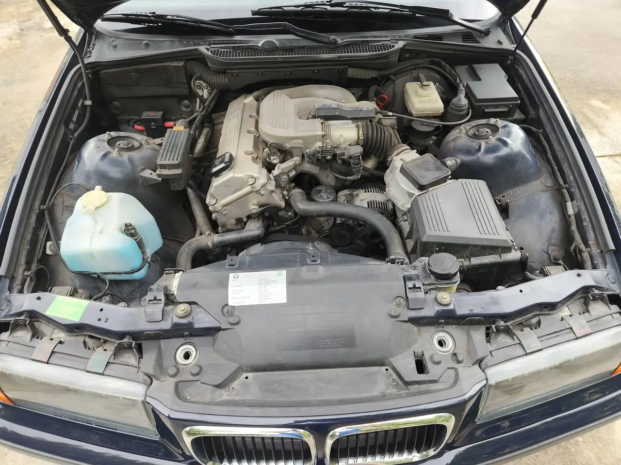 BMW 318 Serie 3 E36 Berlina 318i c/clima auto, foto 10