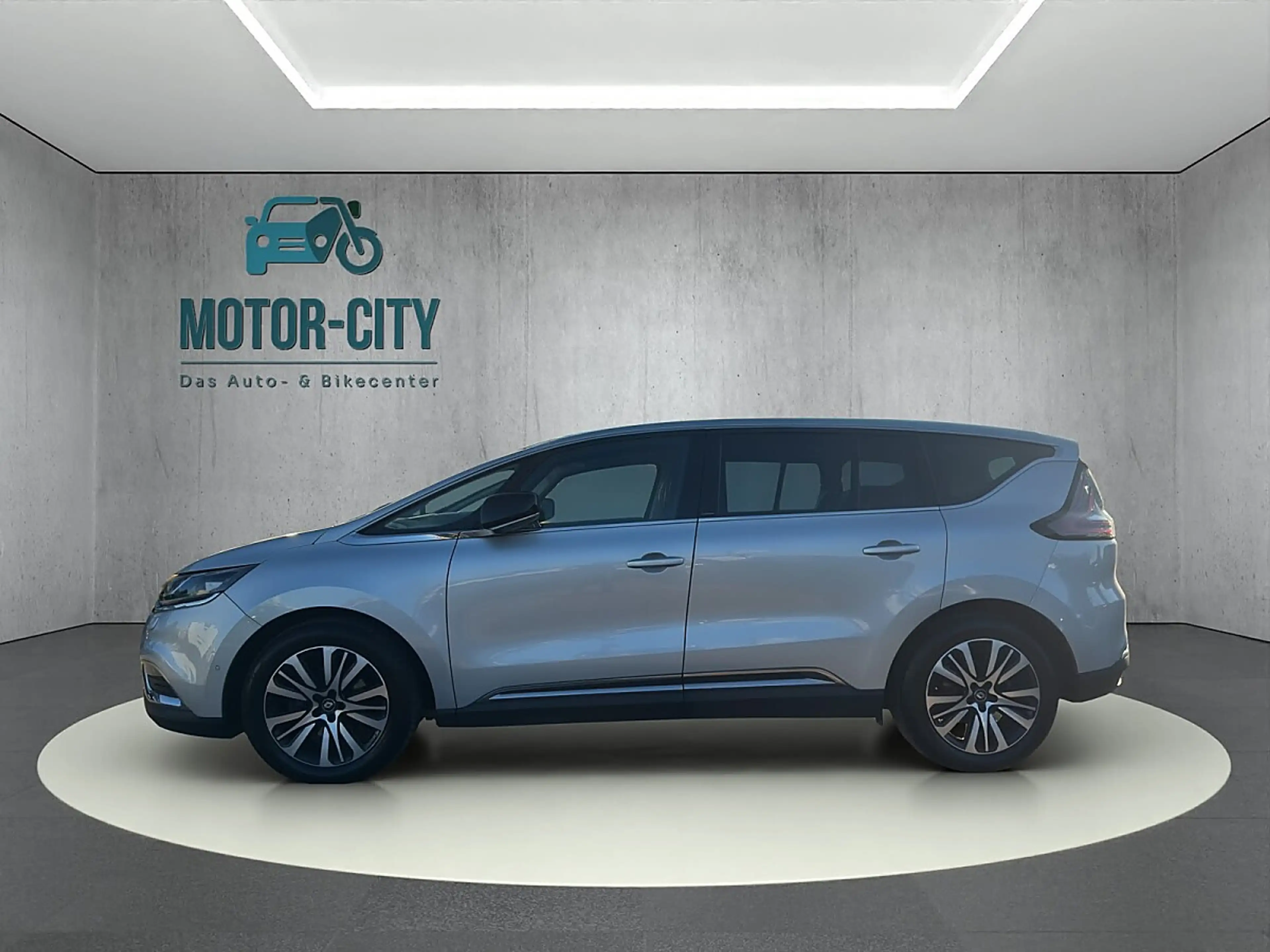 Renault Espace Initiale Paris Energy dCi 160 EDC — photo 3