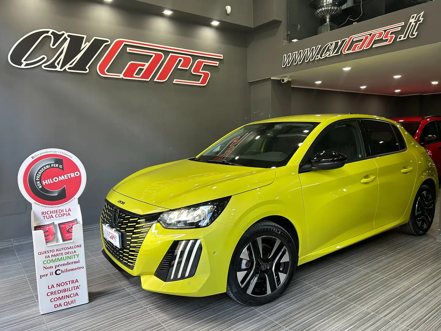 Peugeot 208 1.2 Puretech 100cv Allure ITALIANA Verde - 1